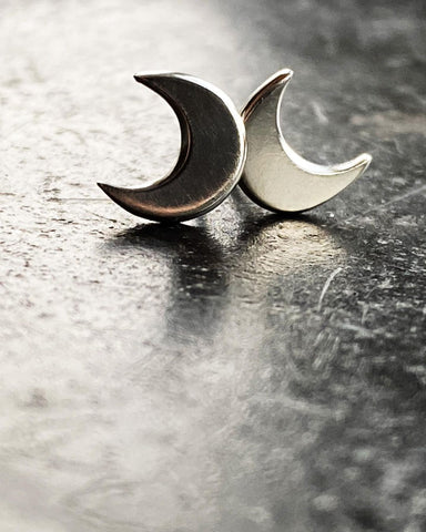 Crescent moon stud earrings